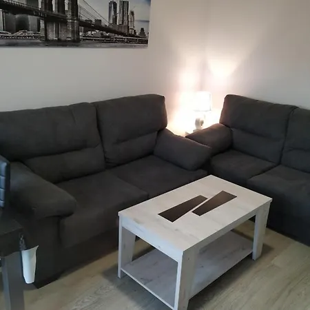 Traviesas Proximo A La Playa Facil Aparcamiento. 8 Huespedes. شقة